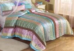 Tea Party Full / Queen Comforter With 2 Shamstea 