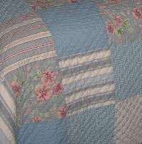 Anna Maria King Quilt with 2 shamsanna 