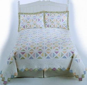 Summer Porch Full / Queen Quilt with 2 Shamssummer 