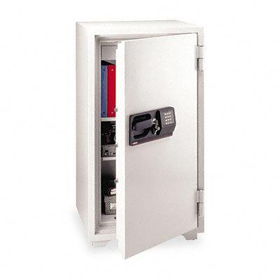 Commercial Safe, 5.8 ft3, 25-1/2w x 23-7/8d x 47-5/8h, Light Graysentry 