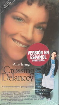 CROSSING DELANCEYcrossing 