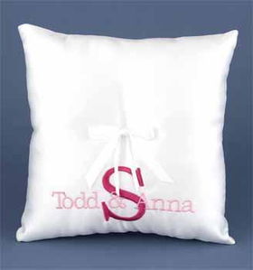 White Bottom Monogram Pillow Case Pack 1white 