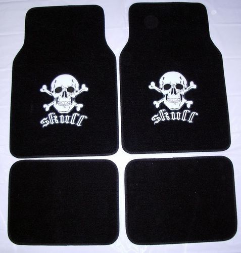 White Skull and Crossbones Carpet 4 Piece Car Truck SUV Floor Matswhite 