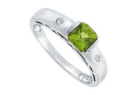 Peridot and Diamond Ring : 14K White Gold - 1.00 CT TGW - Ring Size 9.0peridot 