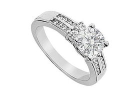 Diamond Engagement Ring : 14K White Gold - 0.75 CT Diamonds - Ring Size 9.0diamond 