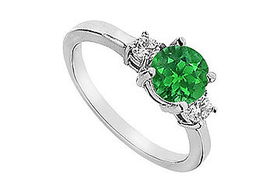 Emerald and Diamond Engagement Ring : 14K White Gold - 1.25 CT TGW - Ring Size 9.0emerald 