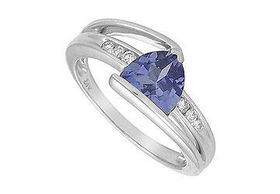 Tanzanite and Diamond Ring : 14K White Gold - 1.25 CT TGW - Ring Size 9.0tanzanite 