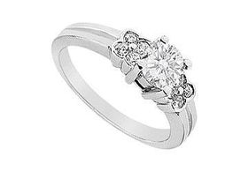 Diamond Engagement Ring : 14K White Gold - 0.75 CT Diamonds - Ring Size 9.0diamond 