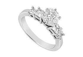 Diamond Engagement Ring : 14K White Gold - 1.00 CT Diamonds - Ring Size 9.0diamond 