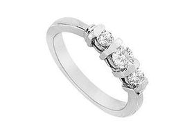 Diamond Engagement Ring : 14K White Gold - 1.00 CT Diamonds - Ring Size 9.0diamond 