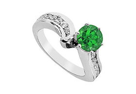 Emerald and Diamond Engagement Ring : 14K White Gold - 1.50 CT TGW - Ring Size 9.0emerald 