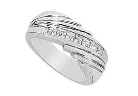 Diamond Ring : 14K White Gold - 0.50 CT Diamonds - Ring Size 9.5diamond 