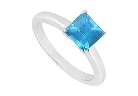 Blue Topaz Ring : 14K White Gold - 0.75 CT TGW - Ring Size 9.5blue 