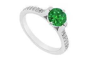 Emerald and Diamond Engagement Ring : 14K White Gold - 0.75 CT TGW - Ring Size 9.5emerald 