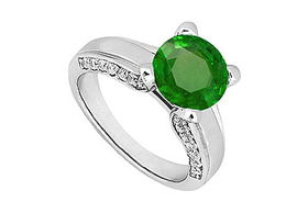 Emerald and Diamond Engagement Ring : 14K White Gold - 1.00 CT TGW - Ring Size 9.0emerald 