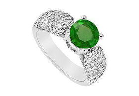 Emerald and Diamond Engagement Ring : 14K White Gold - 1.00 CT TGW - Ring Size 9.0emerald 