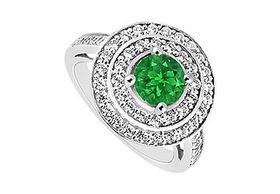 Emerald and Diamond Engagement Ring : 14K White Gold - 1.00 CT TGW - Ring Size 9.5emerald 