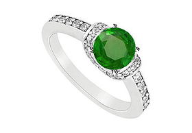 Emerald and Diamond Engagement Ring : 14K White Gold - 1.25 CT TGW - Ring Size 9.5emerald 