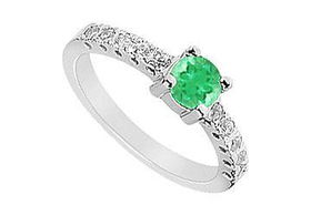 Emerald and Diamond Ring : 14K White Gold - 0.75 CT TGW - Ring Size 9.5emerald 