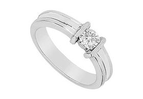 Diamond Ring : 14K White Gold - 0.25 CT Diamonds - Ring Size 9.0diamond 