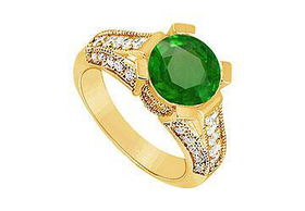 Emerald and Diamond Engagement Ring : 14K Yellow Gold - 1.00 CT TGW - Ring Size 9.0emerald 