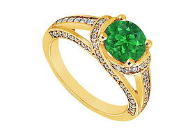 Emerald and Diamond Engagement Ring : 14K Yellow Gold - 1.00 CT TGW - Ring Size 8.5emerald 