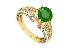 Emerald and Diamond Engagement Ring : 14K Yellow Gold - 1.75 CT TGW - Ring Size 9.5emerald 