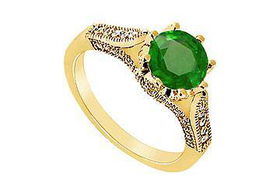 Emerald and Diamond Engagement Ring : 14K Yellow Gold - 1.00 CT TGW - Ring Size 9.5emerald 