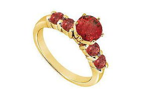 Ruby Ring : 14K Yellow Gold - 0.75 CT TGW - Ring Size 9.5ruby 