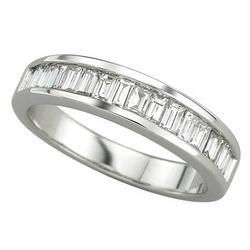 14K White Gold Channel Set Baguette Cut Diamond Band Ring (0.75 ctw)white 