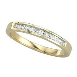 14K Yellow Gold Channel Set Baguette Cut Diamond Anniversary Band Ring (0.15 ctw)yellow 