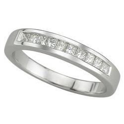 14K White Gold Channel Set Princess Cut Diamond Band Ring (0.33 ctw)white 