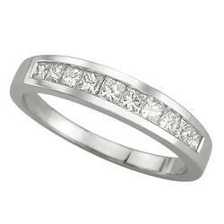 14K White Gold Channel Set Princess Cut Diamond Band Ring (0.50 ctw)white 