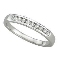 14K White Gold Channel Set Round Diamond Anniversary Band Ring (0.15 ctw)white 