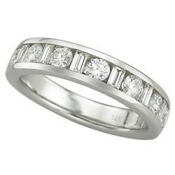 14K White Gold Channel Set Round & Baguette Diamond Anniversary Band Ring (1.00 ctw)white 