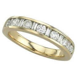 14K Yellow Gold Channel Set Round & Baguette Diamond Anniversary Band Ring (0.75 ctw)yellow 