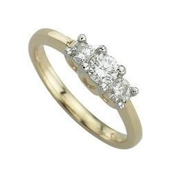 14K Yellow Gold Three Stone Round Diamond Engagement Ringyellow 