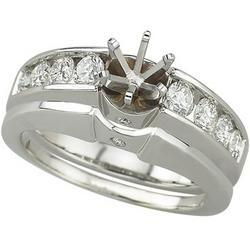 14K White Gold Diamond Semi Mount Engagement Ring (Center Stone Sold Separately)white 