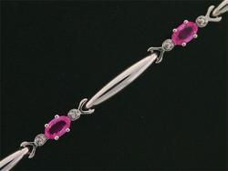 Oval Pink Topaz and White Gold Link Braceletoval 