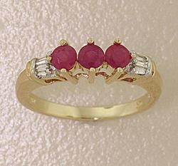 Ruby and Diamond Gold Ringruby 