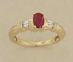 Oval Ruby and Diamond 14K Gold Ringoval 