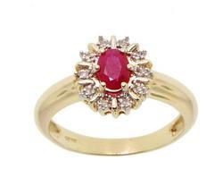 Oval Ruby and Diamond Gold Flower Ringoval 