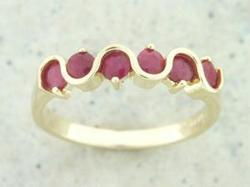 Ladies Ruby 14K Gold Ringladies 