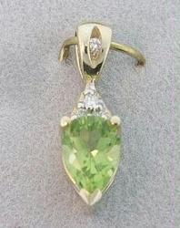 PERIDOT DIAMOND GOLD GEMSTONE PENDANTperidot 