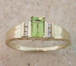 Peridot Diamond Gold Gemstone Ringperidot 