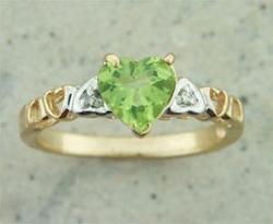 Ladies Peridot and Diamond Gold Ringladies 