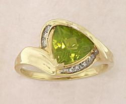 Trillion cut Peridot and Diamond Gold Ringtrillion 