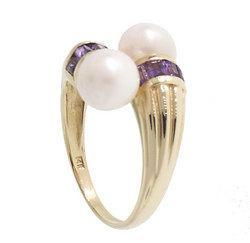 White Pearl Amethyst 14K Gold Ringwhite 