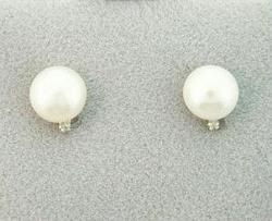 WHITE PEARL DIAMOND 10K GOLD STUD EARRINGSwhite 