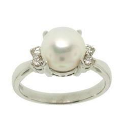 7.5mm Southsea Pearl and Diamond Platinum Ringsouthsea 